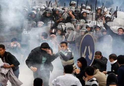 مصر: مقتل متظاهر باشتباكات في ميدان التحرير