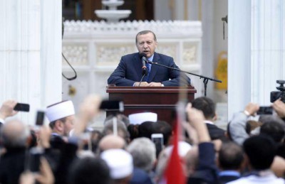 أردوغان يفتتح مسجد ومجمع إسلامي في الولايات المتحدة ويؤكد: مرشحو الرئاسة الأمريكية يستهدفون المسلمين