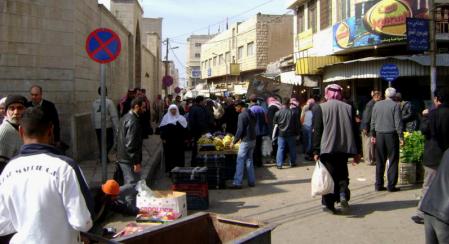 اسواق الرمثا تشهد حركة جيدة اسواق الرمثا تشهد حركة جيدة