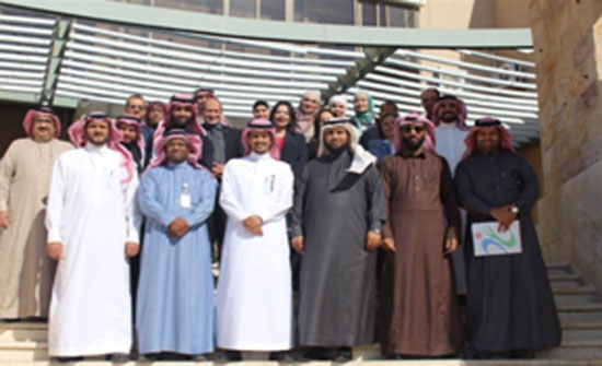 وفد سعودي يزور "الغذاء والدواء"