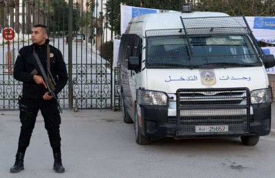 إرجاء اعادة فتح متحف باردو في العاصمة التونسية أمام الجمهور لأسباب أمنية إرجاء اعادة فتح متحف باردو في العاصمة التونسية أمام الجمهور لأسباب أمنية