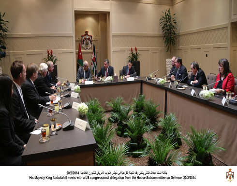 الملك يلتقي وفد اللجنة الفرعية في مجلس النواب الأميركي للشؤون الدفاعية