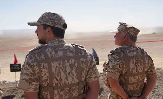 الملك وولي العهد يتابعان التمرين التعبوي “النور الساطع” الملك وولي العهد يتابعان التمرين التعبوي “النور الساطع”