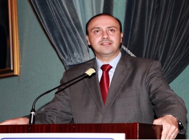 المومني يثمن مهنية (بترا) في عيدها الــــ 44 المومني يثمن مهنية (بترا) في عيدها الــــ 44