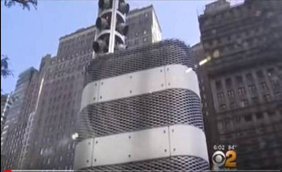 بالفيديو.. أبراج غريبة في نيويورك تثير حيرة السكان!