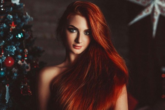 بالصور: بطلة جمباز تخطف الأنظار بشعرها الساحر.. تعرفوا عليها