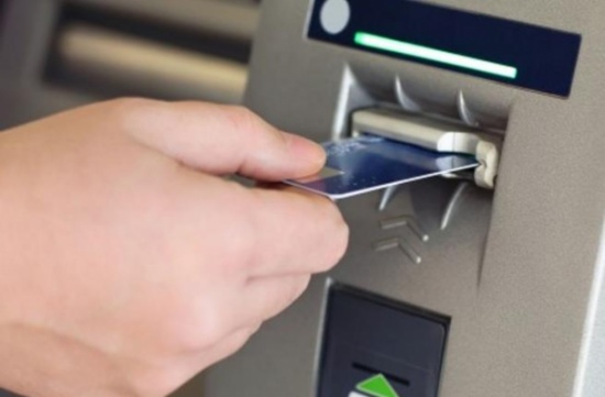 السعودية: صراف آلي قدم "عيدية" للمواطنين خلال أيام العيد! السعودية: صراف آلي قدم "عيدية" للمواطنين خلال أيام العيد!