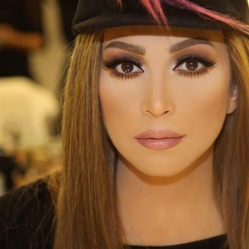 أمل حجازي تستذكر طفولتها..بالصورة أمل حجازي تستذكر طفولتها..بالصورة