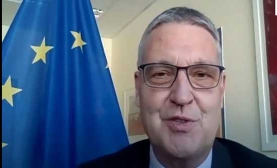 "بلومبرغ": دعوات أوروبية لوقف التصعيد مع روسيا