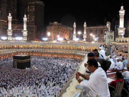 حجاج المكرمة الملكية يثمنون لجلالته تمكينهم من اداء الحج حجاج المكرمة الملكية يثمنون لجلالته تمكينهم من اداء الحج