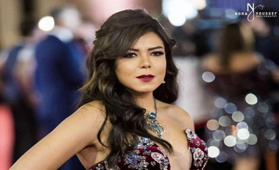 ناهد السباعي بالاصفر تخطف الألباب .. شاهد ناهد السباعي بالاصفر تخطف الألباب .. شاهد