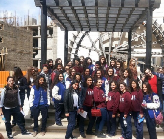 وفد طلابي من مدرسة بطريركية دير اللاتين يزور الجامعة الألمانية الأردنية