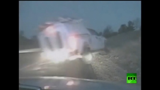 سيارة تطير ككرة بلياردو !