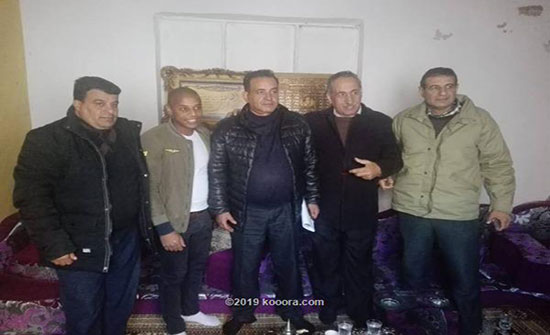 ذات راس يتعاقد مع أبو زيتون ذات راس يتعاقد مع أبو زيتون