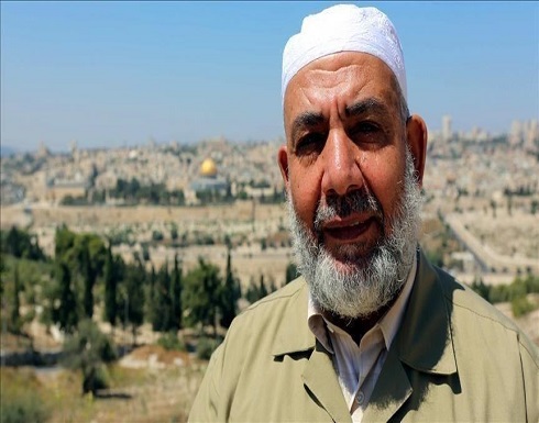 إسرائيل تعتقل مسؤولا بدائرة الأوقاف في القدس إسرائيل تعتقل مسؤولا بدائرة الأوقاف في القدس