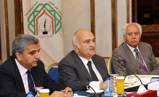 الأمير الحسن يرعى مؤتمر "أعمدة الأمة الأربعة" الأمير الحسن يرعى مؤتمر "أعمدة الأمة الأربعة"