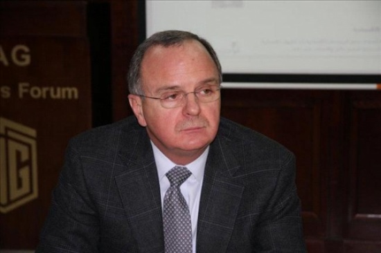 مراد: اعادة بناء البنية التحتية للبريد وتوسيع نطاق خدماته