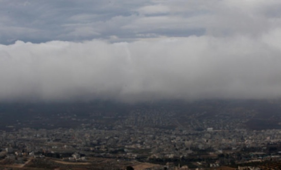 طقس مُتقلب خلال الـ 48 ساعة القادمة وامتداد مُنخفض جوي اعتباراً من مساء السبت