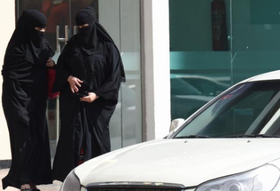 تطورات مثيرة في قضية الفتاتين الهاربتين إلى كوريا تطورات مثيرة في قضية الفتاتين الهاربتين إلى كوريا