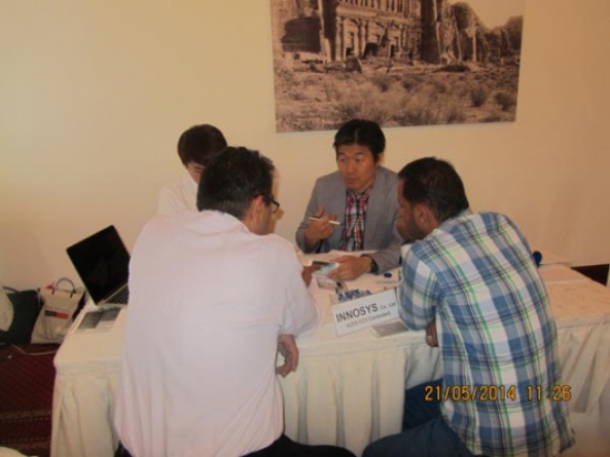 وفد تجاري كوري يجتمع مع نظرائه الاردنيين