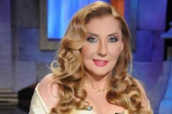 بالصورة: ناديا الجندي تقضي فترة إستجمام في مارينا بالصورة: ناديا الجندي تقضي فترة إستجمام في مارينا