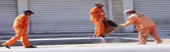 بلدية معاذ توقف عمل عمال الوطن اوقات الظهر