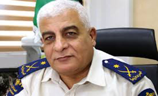 "مدير الجمارك" يؤكد ضرورة تسهيل الاجراءات وتذليل العقبات أمام متلقي الخدمة "مدير الجمارك" يؤكد ضرورة تسهيل الاجراءات وتذليل العقبات أمام متلقي الخدمة