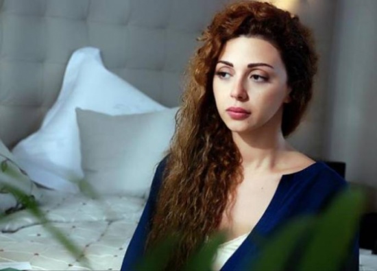 بعد وفاة والدها.. ميريام فارس تنشر هذا الفيديو للمرة الاولى