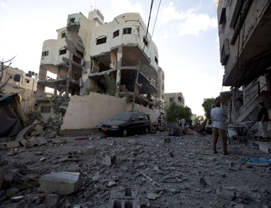 الجيش الإسرائيلي: قصفنا 100 هدف بغزة في الـ24 ساعة الماضية