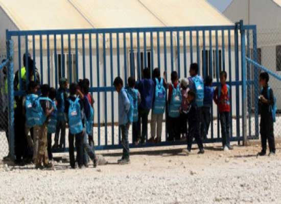 افتتاح مدارس للسوريين في البادية الشمالية