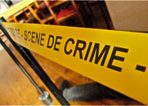 بالصور .. شاهد المجرم قاتل شقيقته وحفيدها في الموقر