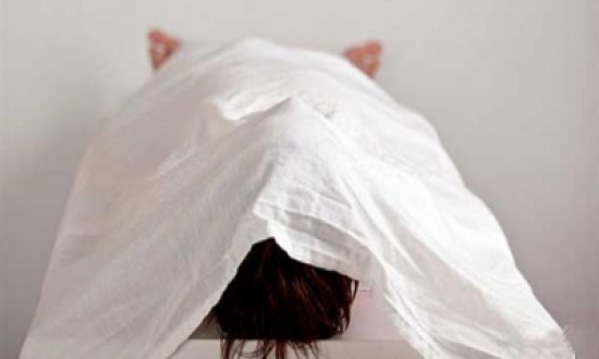 بسبب نشر صورة مزيفة لها انتحرت بسبب نشر صورة مزيفة لها انتحرت