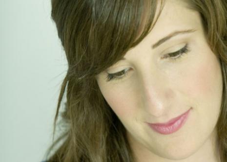 " نور" البوم غنائي جديد لمكادي نحاس