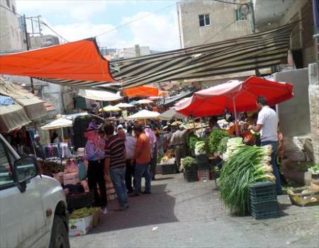 صحة عجلون تواصل جولاتها الرقابية خلال شهر رمضان