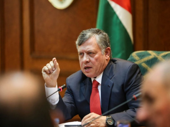 الملك يزور الزرقاء الملك يزور الزرقاء