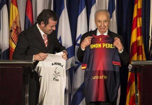 برشلونة يرغب في مباراة من أجل السلام ضد فريق من إسرائيليين وفلسطينيين برشلونة يرغب في مباراة من أجل السلام ضد فريق من إسرائيليين وفلسطينيين