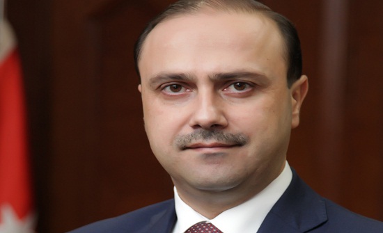 الحكومة تدين الانتهاكات الاسرائيلية المستمرة ضد الأقصى الحكومة تدين الانتهاكات الاسرائيلية المستمرة ضد الأقصى