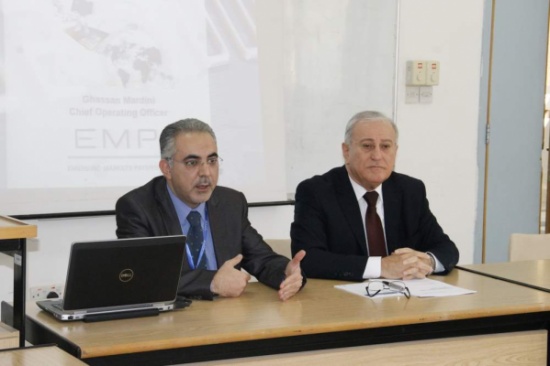 ورشة عمل عن البطاقة الائتمانية في فيلادلفيا