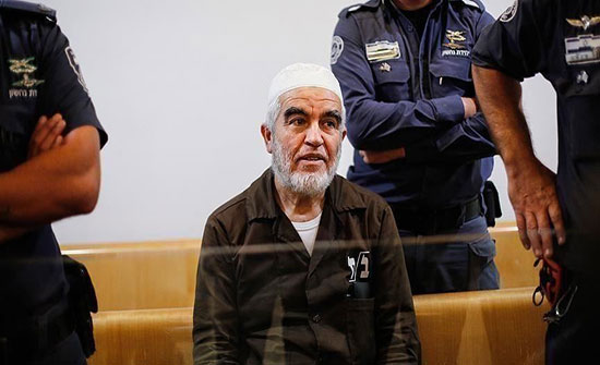 الشيخ رائد صلاح.. "صوت الأقصى" الذي لا يخفت الشيخ رائد صلاح.. "صوت الأقصى" الذي لا يخفت