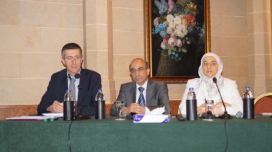أبو نجمة يدعو إلى تمكين أرباب الأسر اقتصاديا واجتماعيا للحد من عمالة الأطفال أبو نجمة يدعو إلى تمكين أرباب الأسر اقتصاديا واجتماعيا للحد من عمالة الأطفال