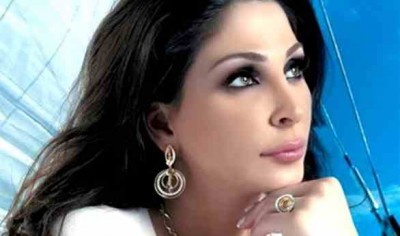 إليسا تحتل المركز الأول في لبنان على الفيس بوك ونانسي تلاحقها إليسا تحتل المركز الأول في لبنان على الفيس بوك ونانسي تلاحقها