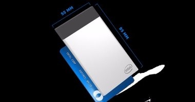 جهاز حاسوب بحجم الكريدت كارد