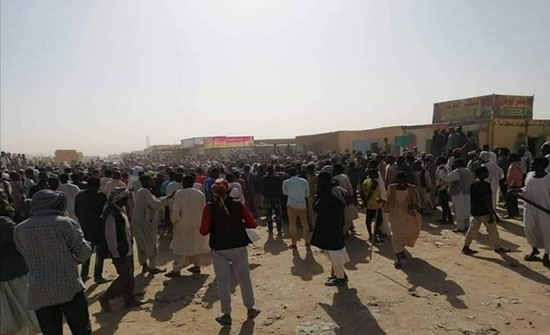 قتيل و مصابان في حفل زفاف لمثليين في السودان قتيل و مصابان في حفل زفاف لمثليين في السودان
