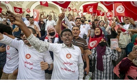 دعوات للتظاهر بتونس ضد سعيّد بمناسبة ذكرى اندلاع الثورة دعوات للتظاهر بتونس ضد سعيّد بمناسبة ذكرى اندلاع الثورة