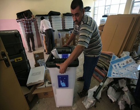 حريق هائل يلتهم صناديق انتخابات العراق قبل بدء الفرز (شاهد)