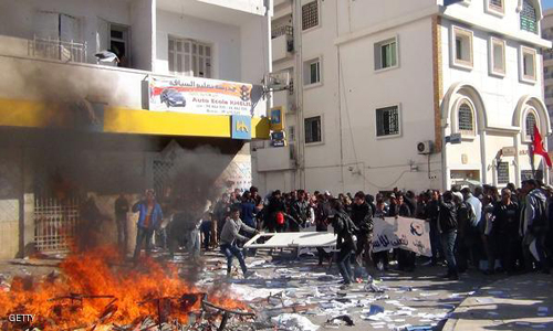 "النقد": الاضطرابات بتونس تمنع القروض