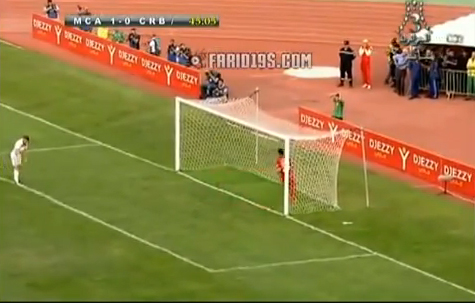 أغبى لقطة في تاريخ الكرة الجزائرية !!