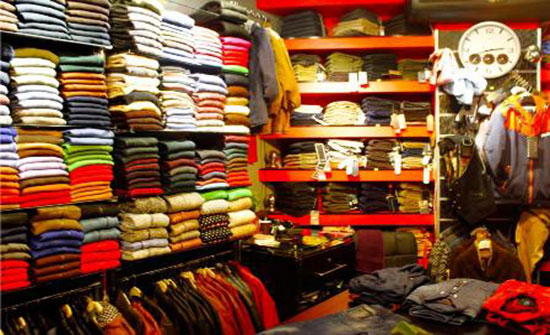 ديه: نشاط تجاري ملحوظ بقطاع الالبسة والاحذية