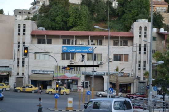 عجلون: 80 شابا وشابة يستفيدون من مشروع العمالة المكثفة