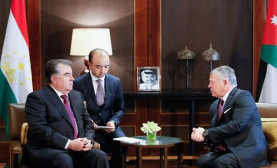 الملك ورئيس طاجيكستان يعقدان مباحثات في عمان الملك ورئيس طاجيكستان يعقدان مباحثات في عمان